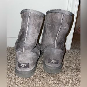 UGGs. Grey. Size 9. Worn multiple times